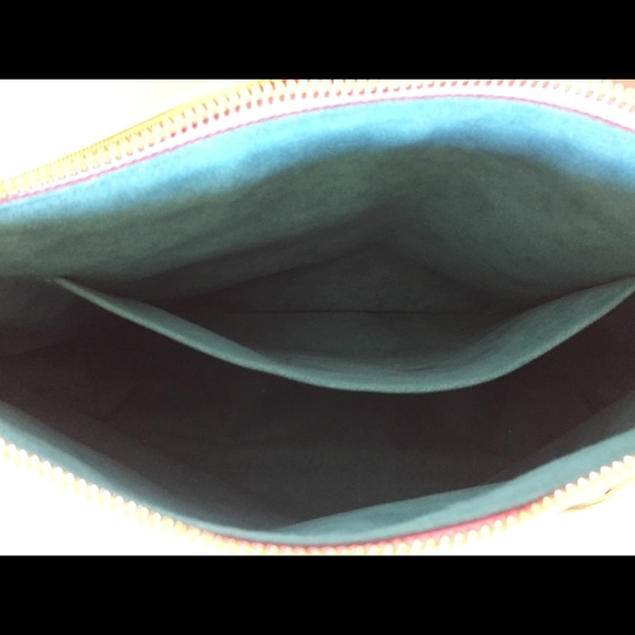 SALE! 👛 Limited Edition Louis Vuitton Bonbon Pochette Rose - Picture 3 of 3